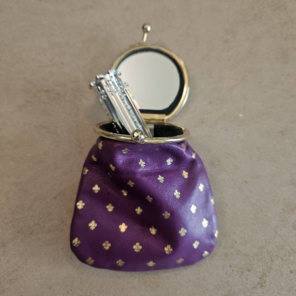 Vintage Purple Leather Coin Purse with Gold Fleur-de-Lis Accent